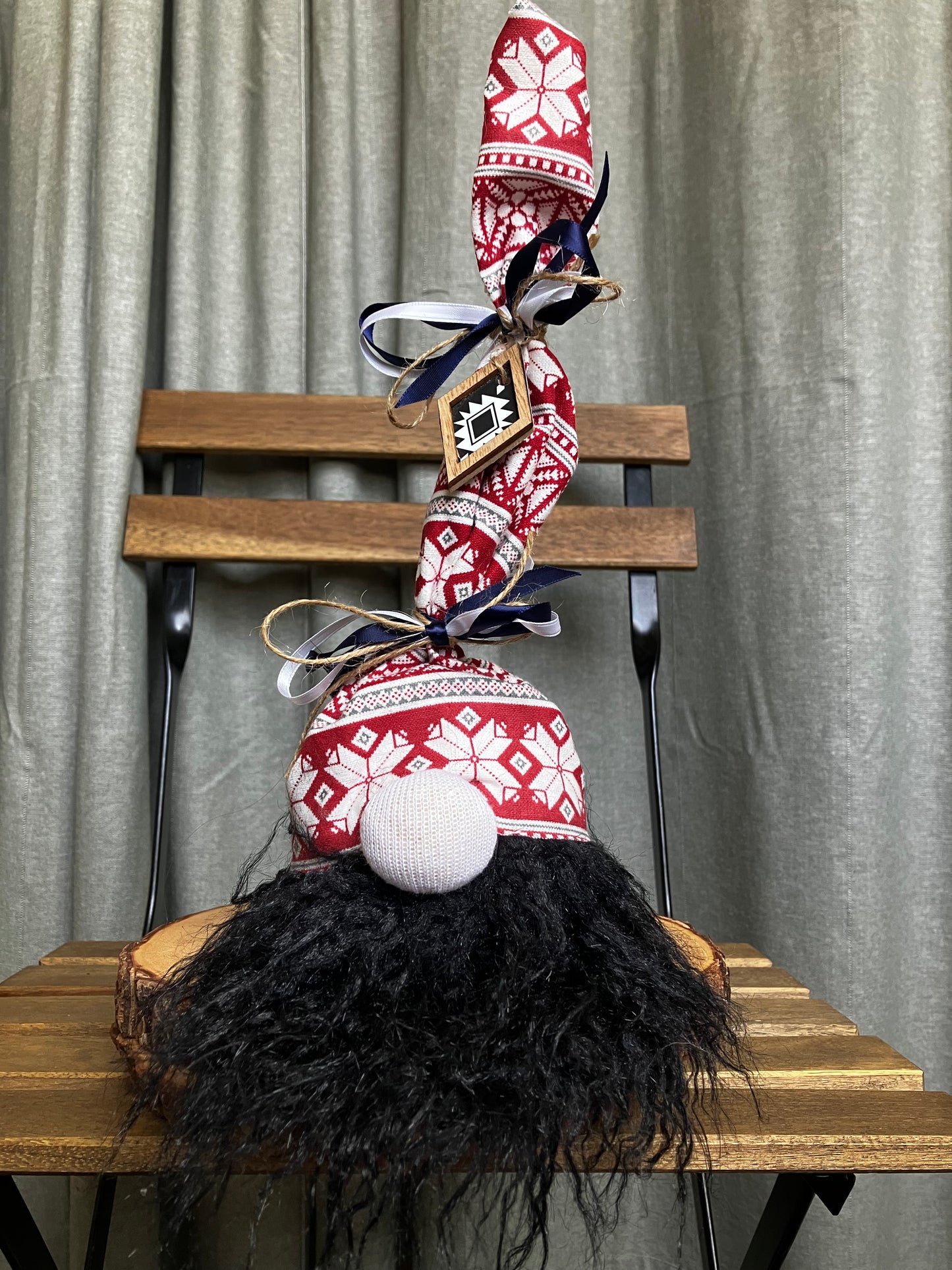 Après Red & White Gnome | The Original AromaGnome | Handcrafted Home Decor Diffusers