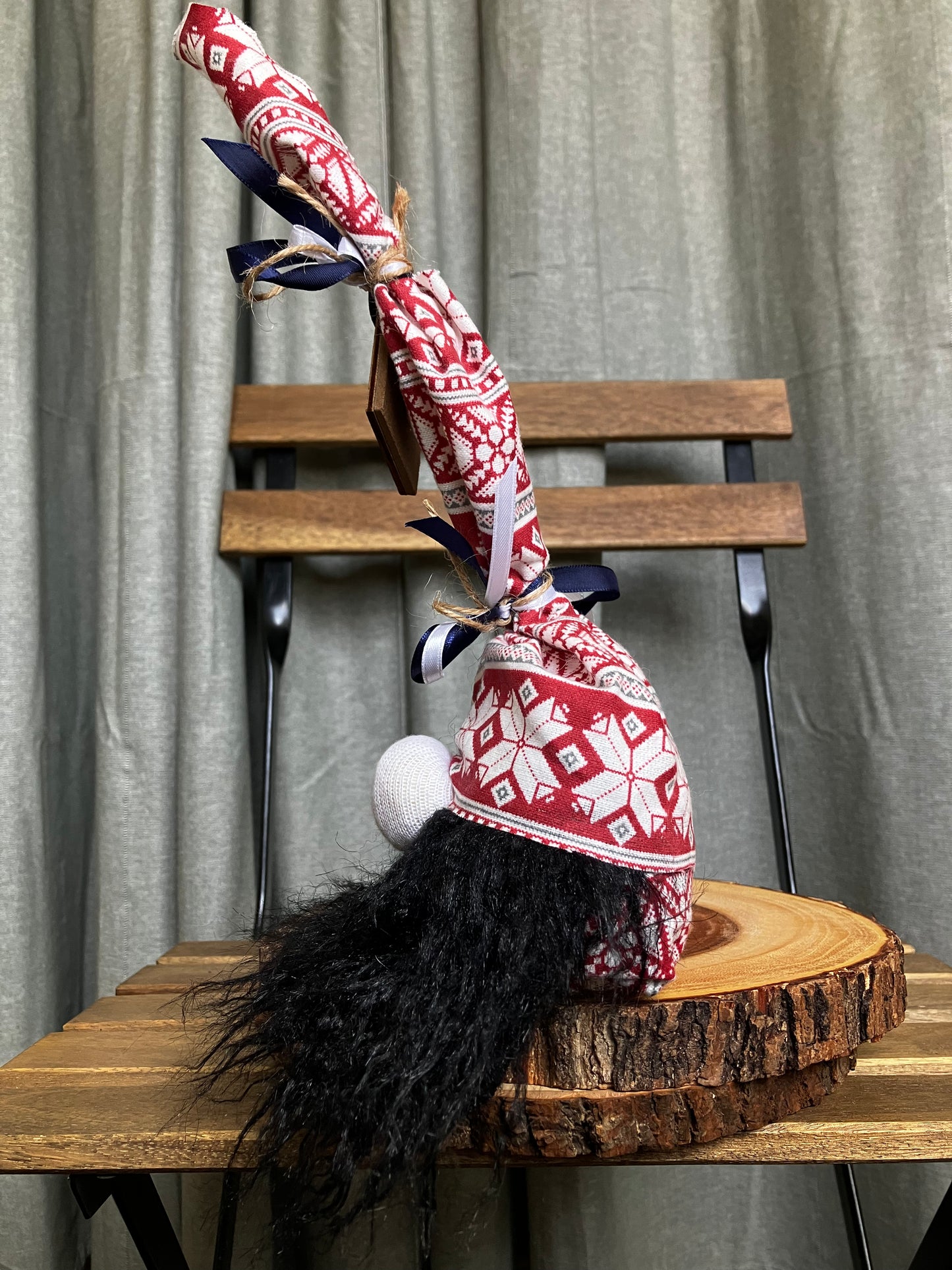 Après Red & White Gnome | The Original AromaGnome | Handcrafted Home Decor Diffusers