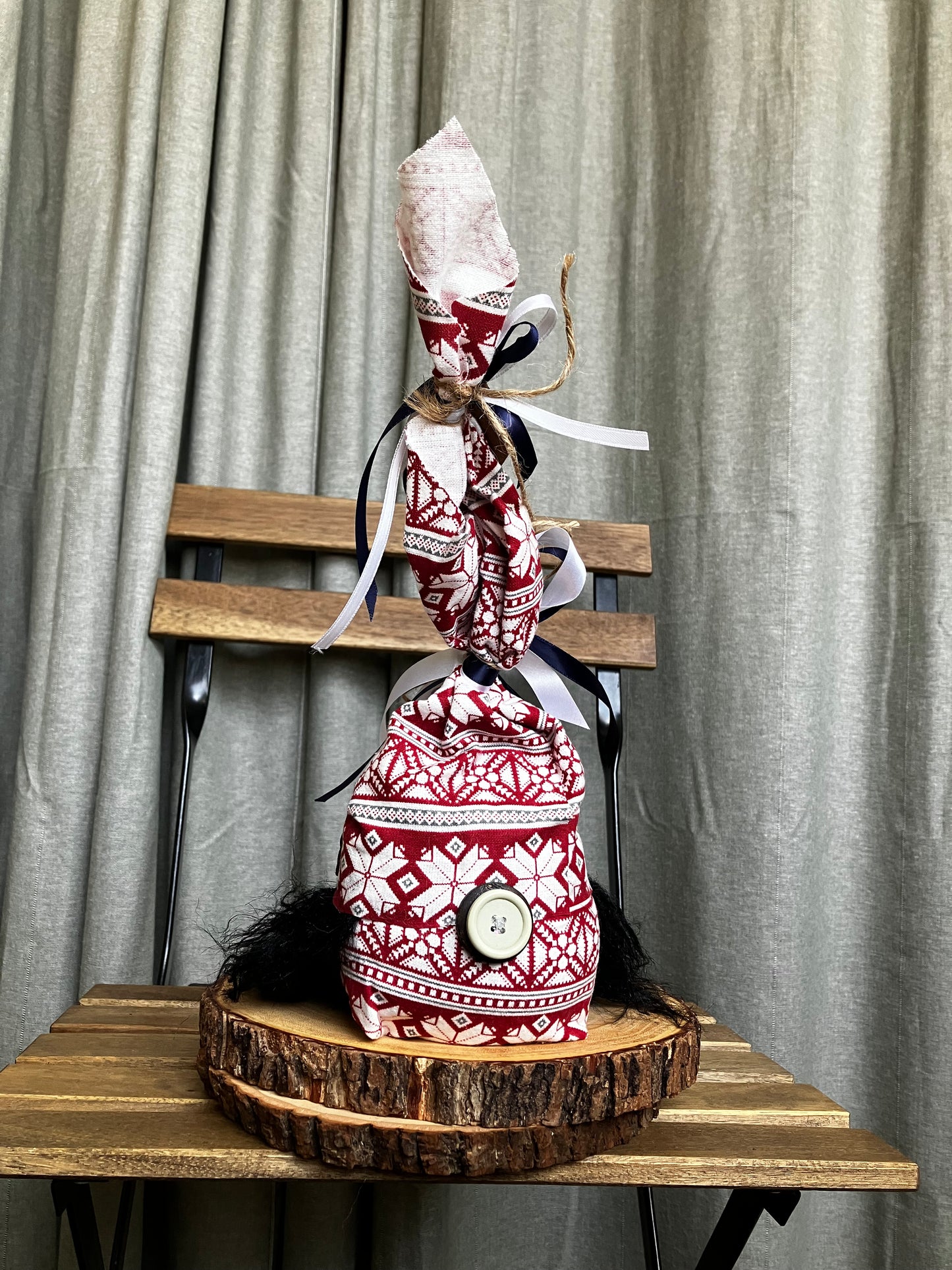Après Red & White Gnome | The Original AromaGnome | Handcrafted Home Decor Diffusers