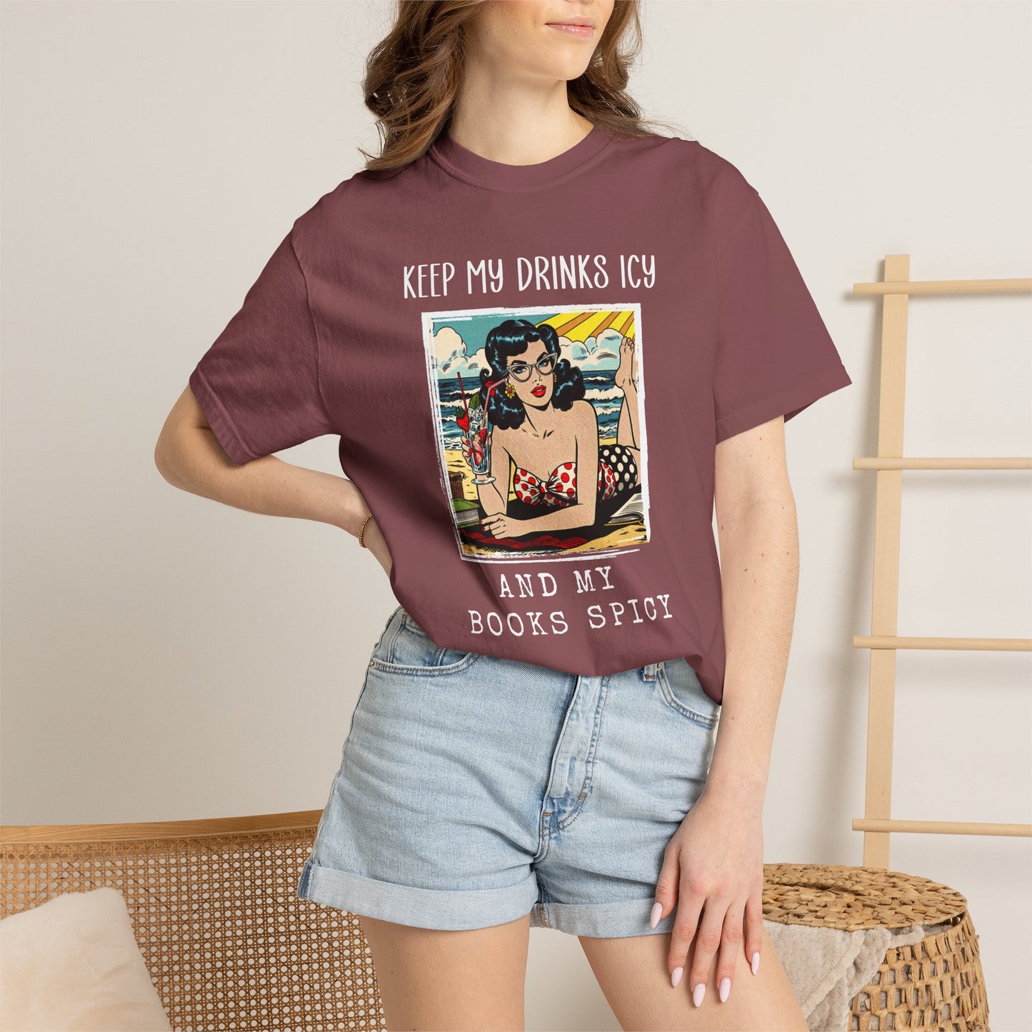 Keep My Drinks Icy And My Books Spicy T-shirt | Retro Pinup Beach Graphic