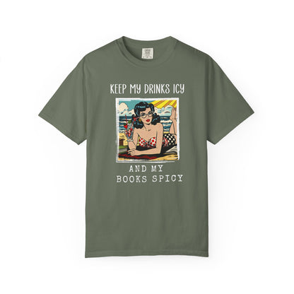 Keep My Drinks Icy And My Books Spicy T-shirt | Retro Pinup Beach Graphic
