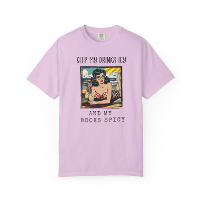 Keep My Drinks Icy And My Books Spicy T-shirt | Retro Pinup Beach Graphic