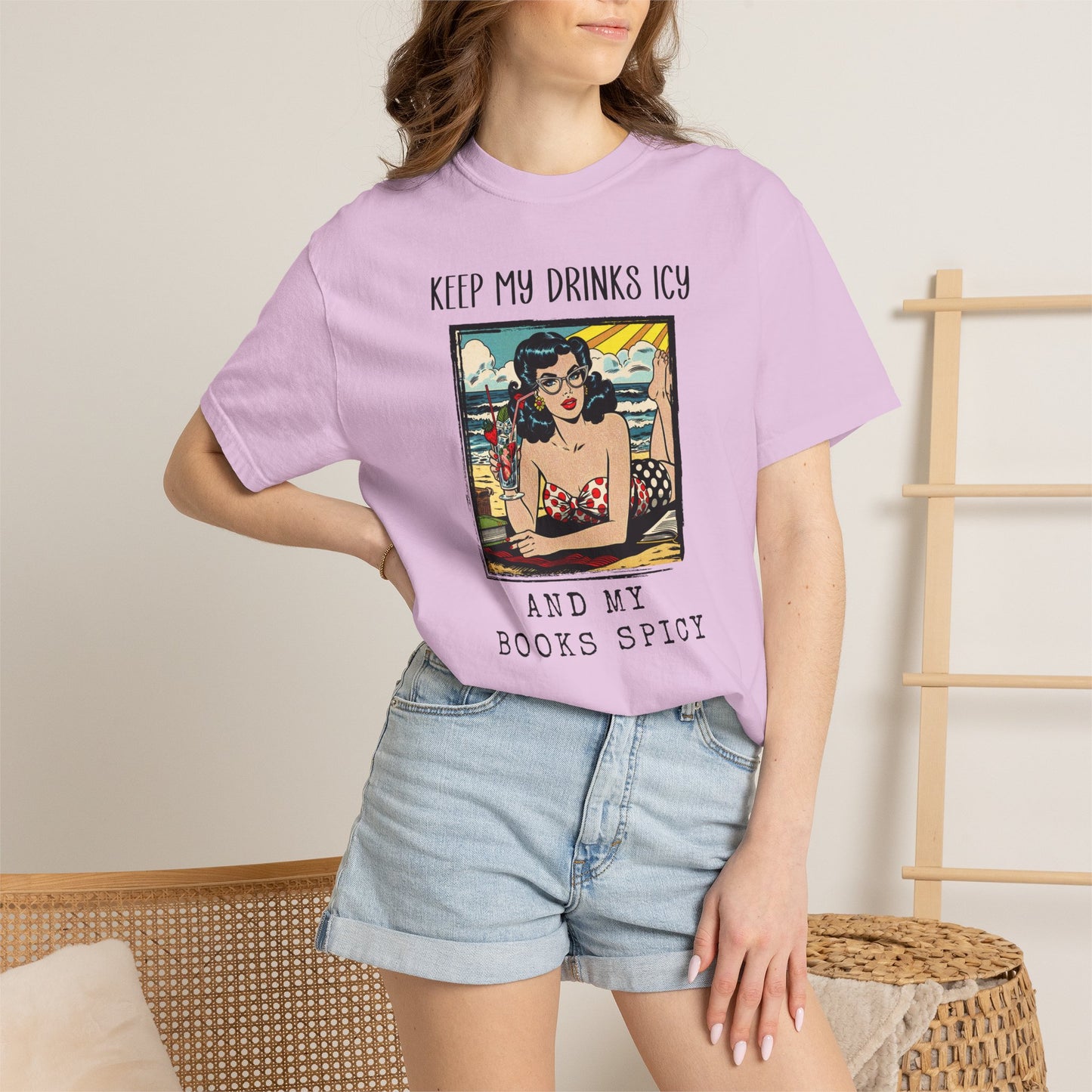 Keep My Drinks Icy And My Books Spicy T-shirt | Retro Pinup Beach Graphic