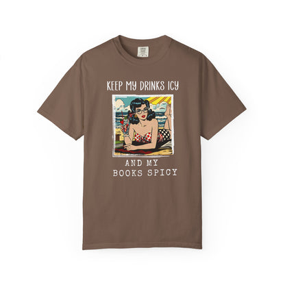 Keep My Drinks Icy And My Books Spicy T-shirt | Retro Pinup Beach Graphic
